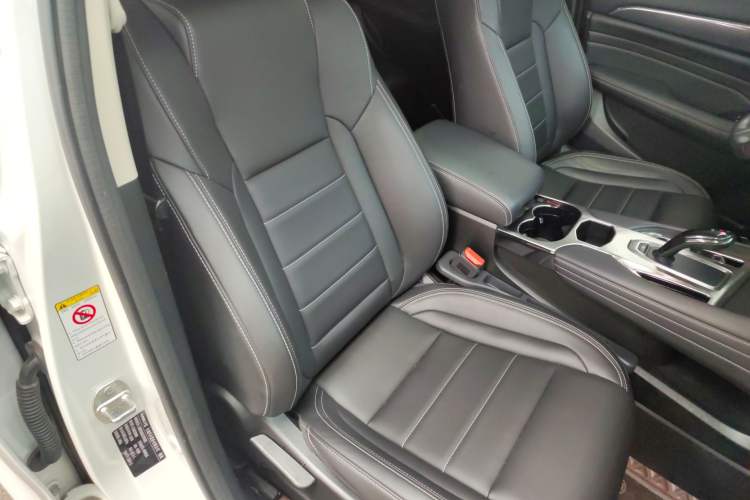Used Haval F7x 2021 1.5T Two-Wheel Drive Smart & Trendy Edition Right Front Seat