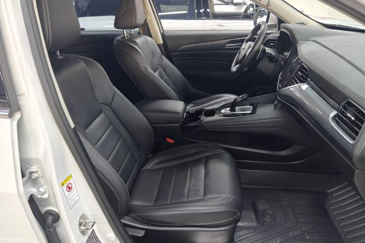 Used Haval F7x 2021 1.5T Two-Wheel Drive Smart & Trendy Edition Right Front Seat