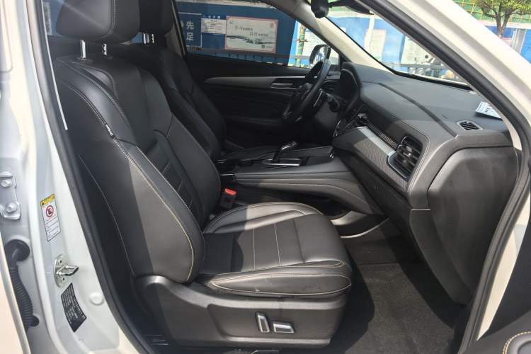 Used Haval F7x 2021 1.5T Two-Wheel Drive Smart Technology Edition Right Front Seat