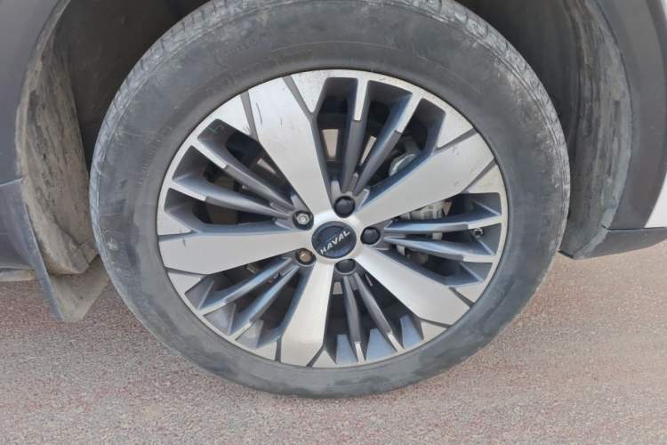 Used Haval F7x 2021 1.5T Two-Wheel Drive Smart & Trendy Edition Right Front Wheel Hub