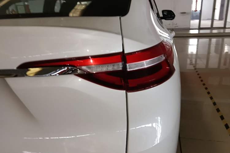 Used Haval F7x 2021 2.0T Two-Wheel Drive Intelligent Technology Edition Right Rear Taillight