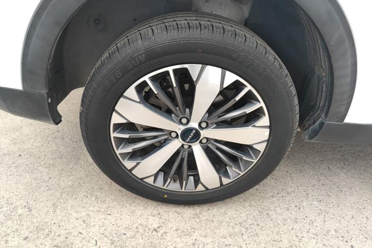 Used Haval F7x 2021 1.5T Two-Wheel Drive Smart & Trendy Edition Right Rear Wheel Hub