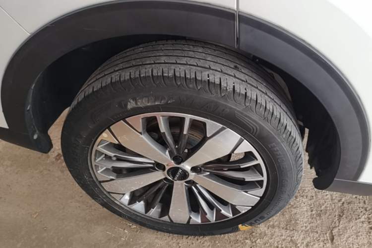 Used Haval F7x 2021 1.5T Two-Wheel Drive Smart & Trendy Edition Right Rear Wheel Hub