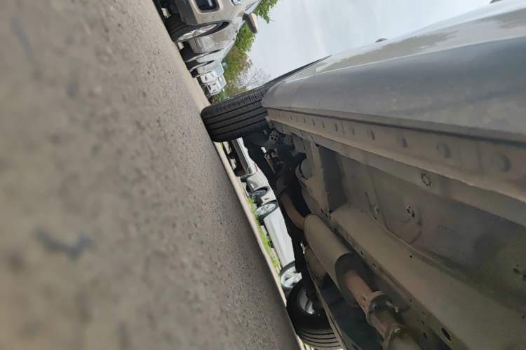 Used Haval F7x 2021 1.5T Two-Wheel Drive Smart & Trendy Edition Right Side Sill