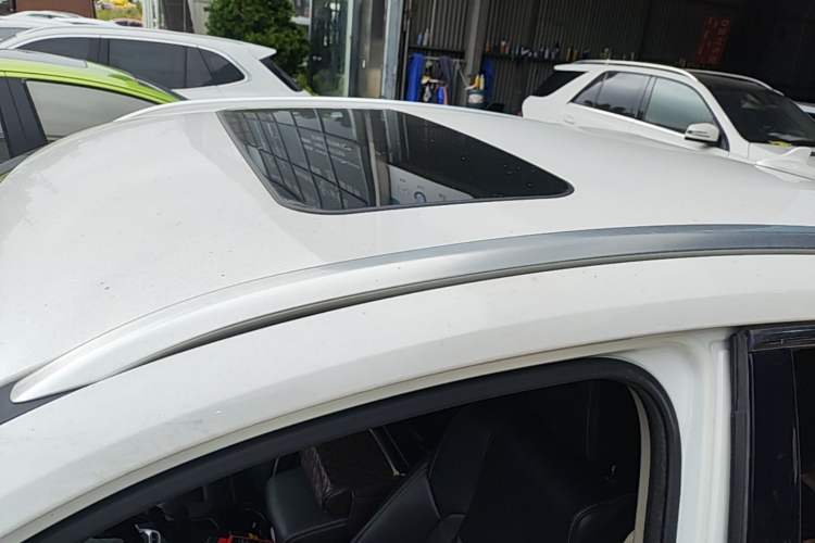 Used Haval F7x 2021 2.0T Two-Wheel Drive Intelligent Technology Edition Roof