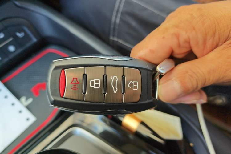 Used Haval F7x 2021 1.5T Two-Wheel Drive Smart Technology Edition Vehicle Key