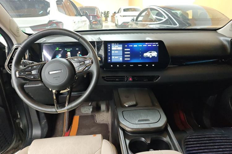 Used Haval Fierce Dragon 2023 1.5L 110KM Navigation Edition Center Console