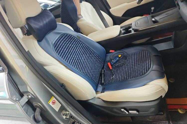 Used Haval Fierce Dragon 2023 1.5L 110KM Navigation Edition Right Front Seat