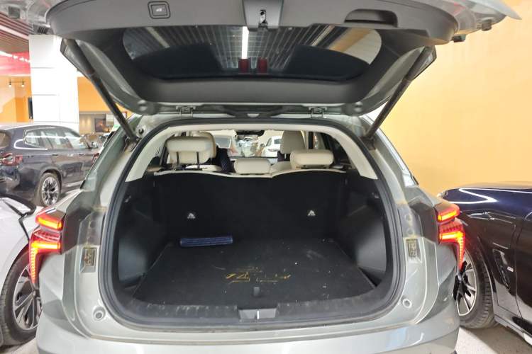 Used Haval Fierce Dragon 2023 1.5L 110KM Navigation Edition Trunk