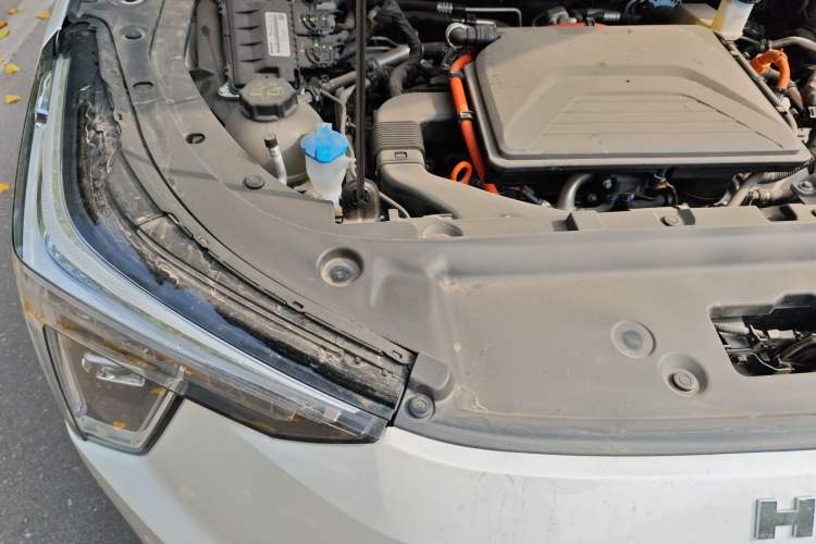 Used Haval Fierce Dragon 2023 1.5L 110KM Navigation Edition Engine Bay Right