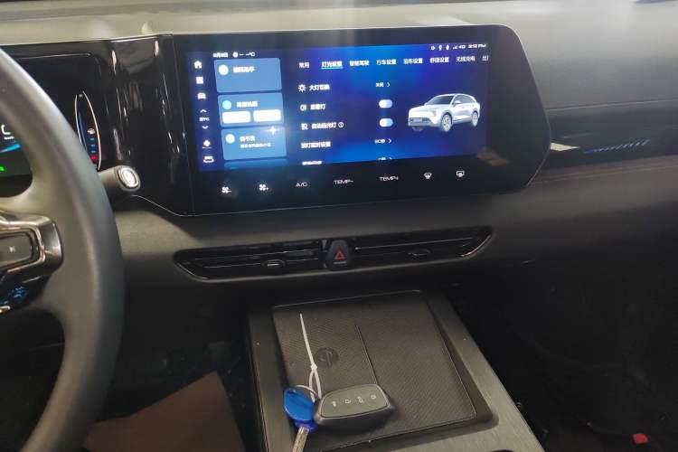 Used Haval Fierce Dragon 2023 1.5L 110KM Navigation Edition Audio And AC Panel