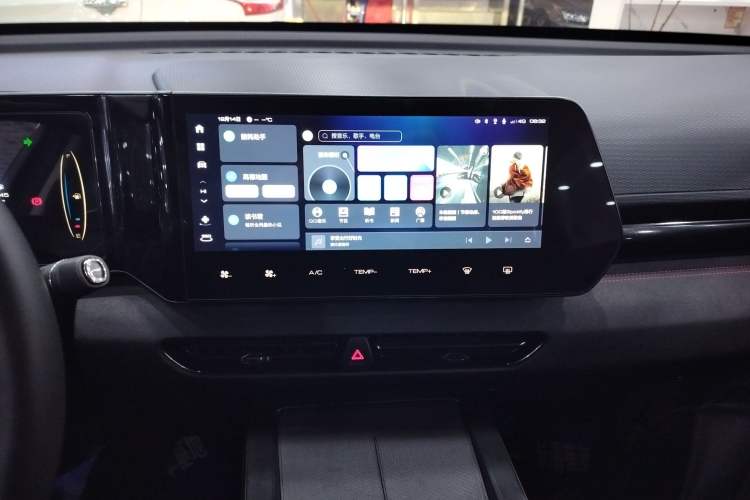 Used Haval Fierce Dragon 2023 1.5L 110KM Lingdong Edition Audio And AC Panel