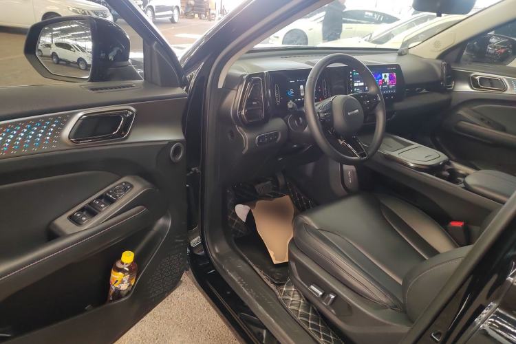Used Haval Fierce Dragon 2023 1.5L 110KM Navigation Edition Driver Seat
