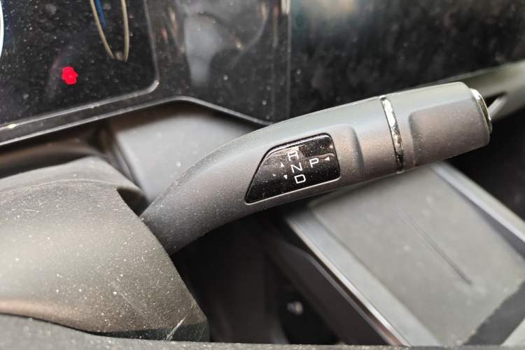 Used Haval Fierce Dragon 2023 1.5L 110KM Lingdong Edition Gear Lever