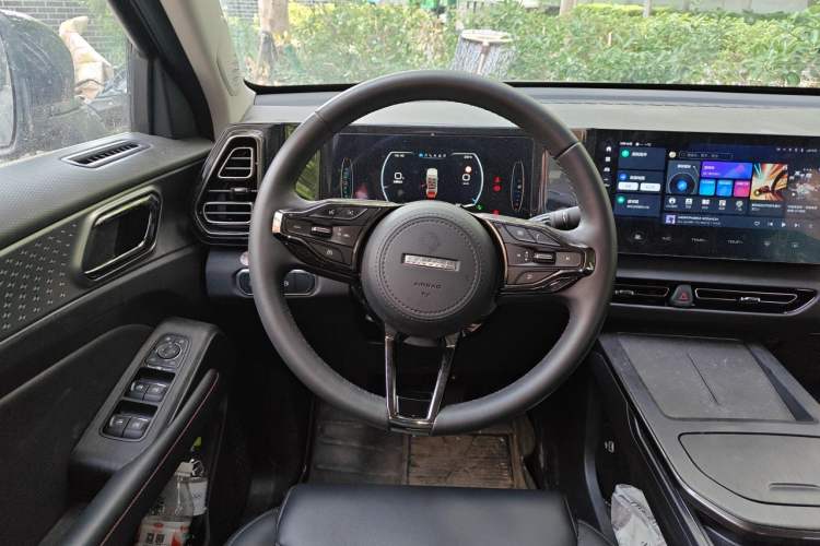 Used Haval Fierce Dragon 2023 1.5L 110KM Lingdong Edition Steering Wheel