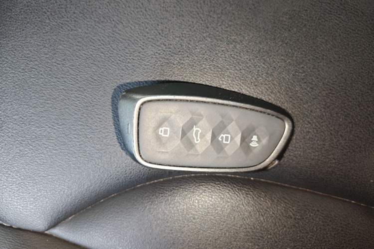 Used Haval Fierce Dragon 2023 1.5L 110KM Lingdong Edition Vehicle Key
