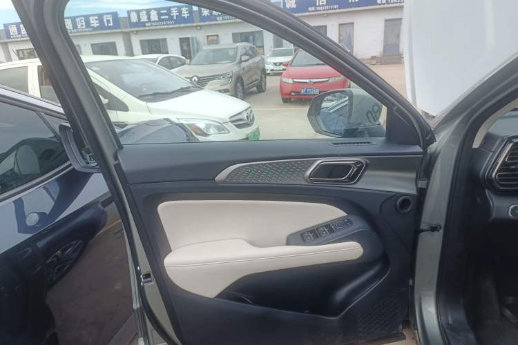 Used Haval Fierce Dragon 2023 1.5L 110KM Navigation Edition Left Front Door Interior