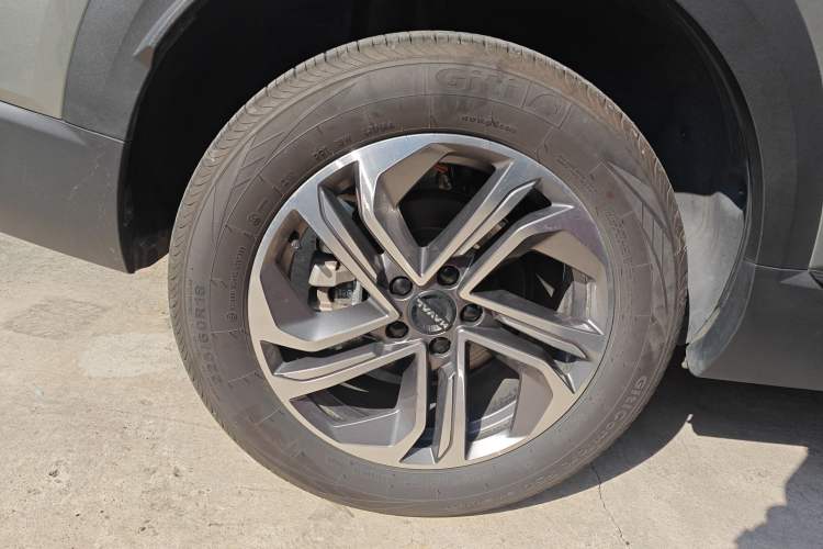 Used Haval Fierce Dragon 2023 1.5L 110KM Navigation Edition Right Rear Wheel Hub
