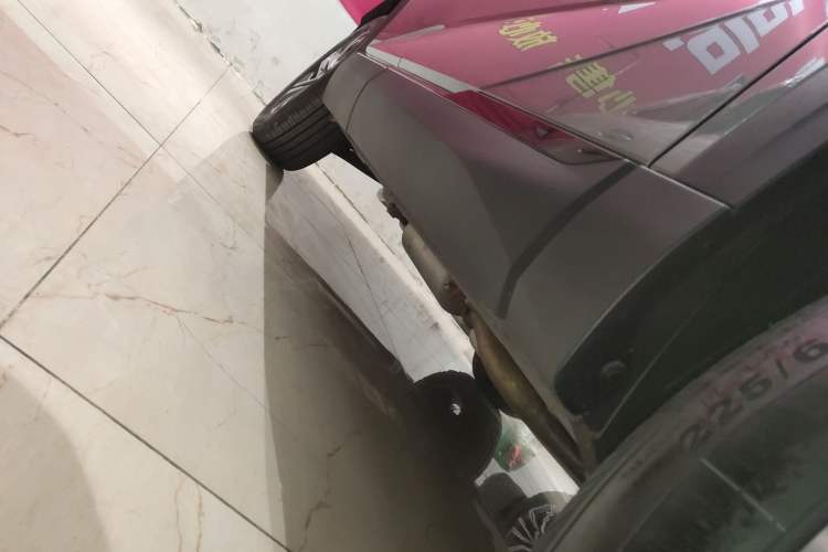 Used Haval Fierce Dragon 2023 1.5L 110KM Lingdong Edition Right Side Sill