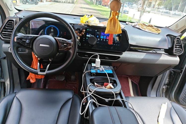 Used Haval Fierce Dragon 2023 1.5L 110KM Lingdong Edition Center Console