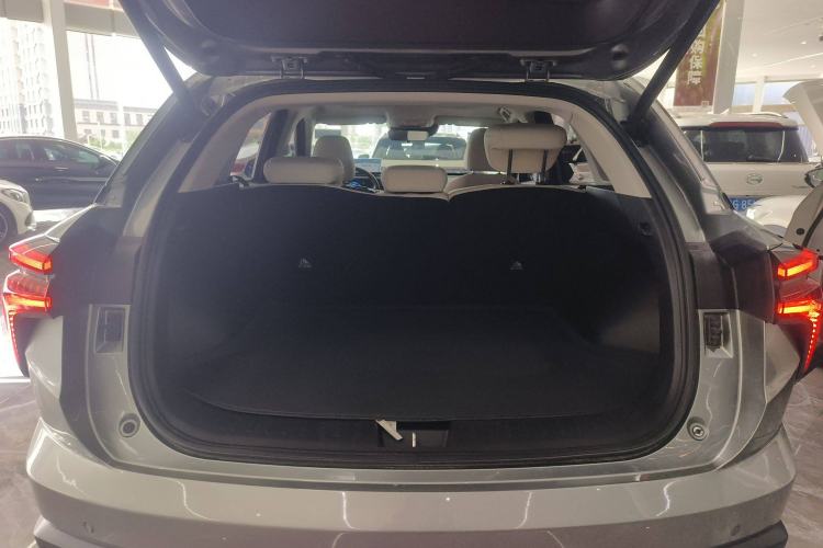 Used Haval Fierce Dragon 2023 1.5L 110KM Navigation Edition Trunk