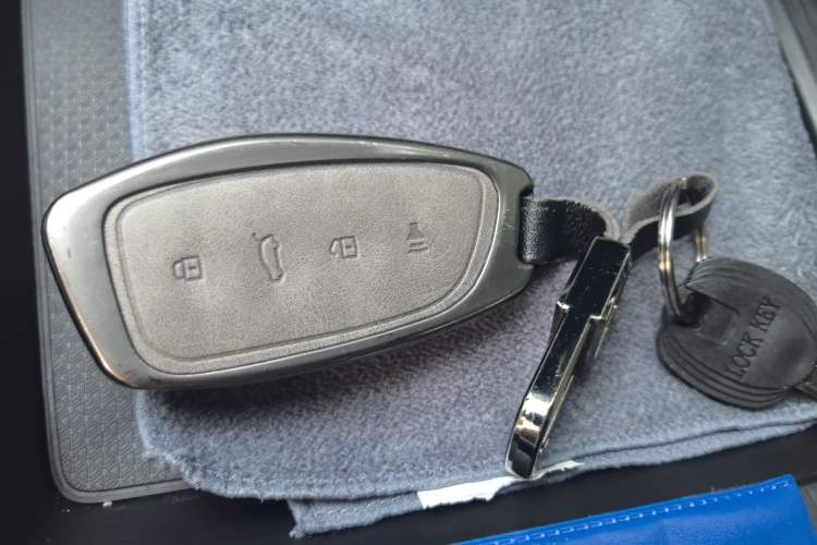 Used Haval Fierce Dragon 2023 1.5L 110KM Navigation Edition Vehicle Key