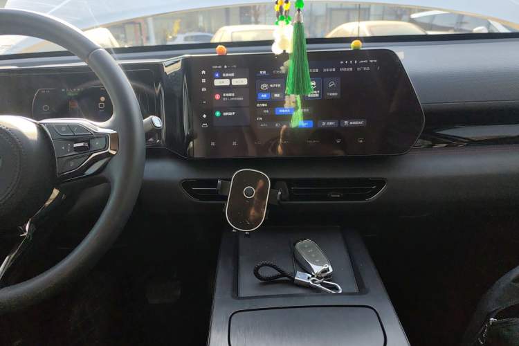 Used Haval Fierce Dragon 2023 1.5L 110KM Lingdong Edition Audio And AC Panel