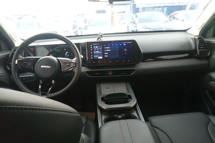 Used Haval Fierce Dragon 2023 1.5L 110KM Navigation Edition Center Console