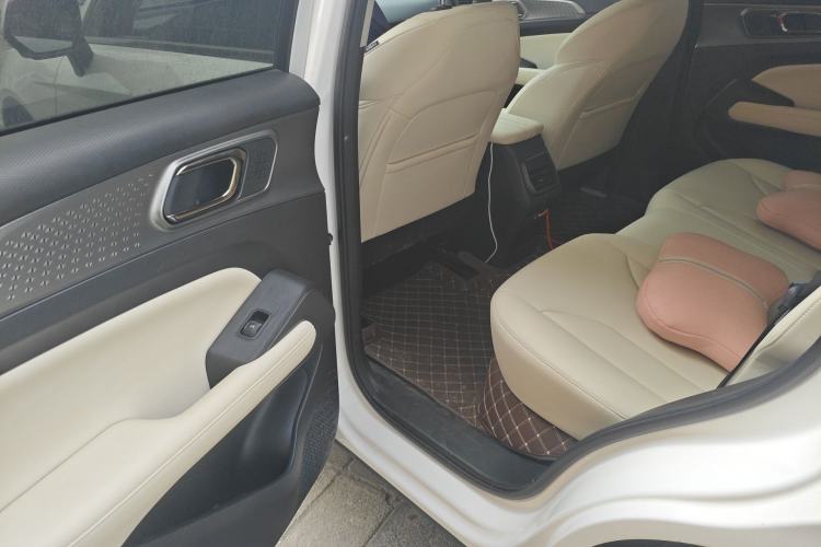 Used Haval Fierce Dragon 2023 1.5L 110KM Navigation Edition Left Rear Seat