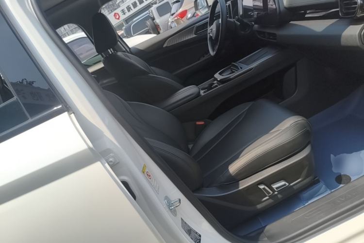 Used Haval Fierce Dragon 2023 1.5L 110KM Navigation Edition Right Front Seat