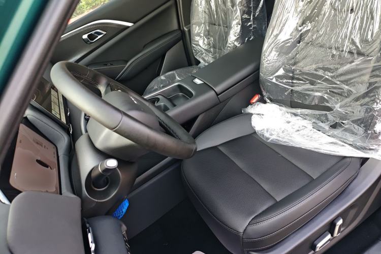 Used Haval Fierce Dragon Max 2025 Hi4 165 Plus Long-Range Version Left Front Seat