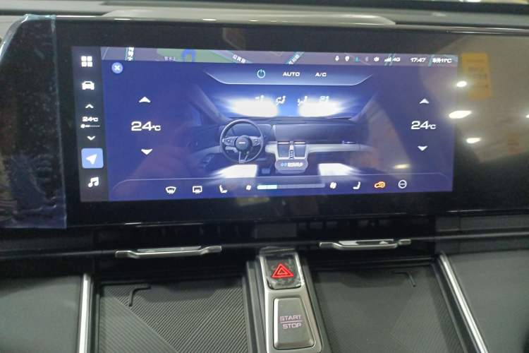 Used Haval Fierce Dragon Max 2023 1.5L Hi4 105 Four-Wheel Drive Navigation Edition Audio And AC Panel