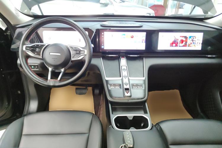 Used Haval Fierce Dragon Max 2023 1.5L Hi4 105 Four-Wheel Drive Navigation Edition Center Console