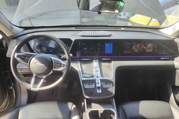 Used Haval Fierce Dragon Max 2023 1.5L Hi4 105 Four-Wheel Drive Elite Edition Center Console