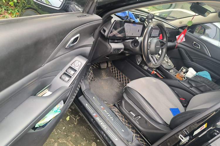 Used Haval Fierce Dragon Max 2023 1.5L Hi4 105 Four-Wheel Drive Navigation Edition Driver Seat