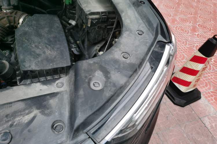 Used Haval Fierce Dragon Max 2023 1.5L Hi4 105 Four-Wheel Drive Navigation Edition Engine Bay Left