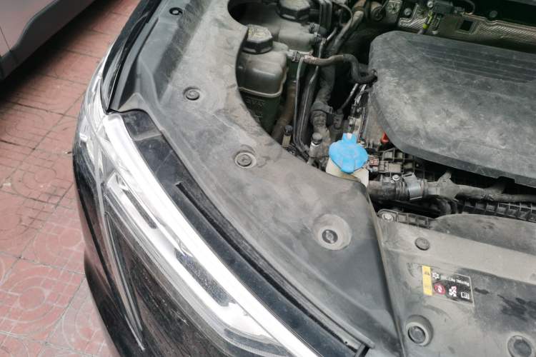Used Haval Fierce Dragon Max 2023 1.5L Hi4 105 Four-Wheel Drive Navigation Edition Engine Bay Right