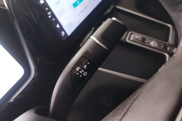 Used Haval Fierce Dragon Max 2023 1.5L Hi4 105 Four-Wheel Drive Navigation Edition Gear Lever