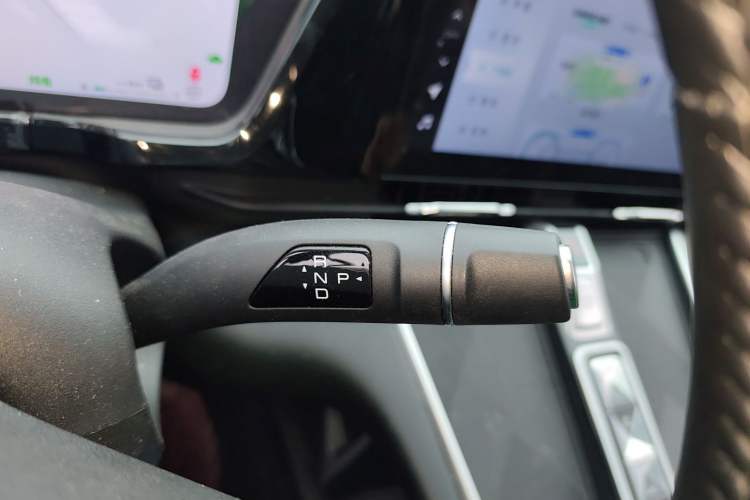 Used Haval Fierce Dragon Max 2023 1.5L Hi4 105 Four-Wheel Drive Elite Edition Gear Lever
