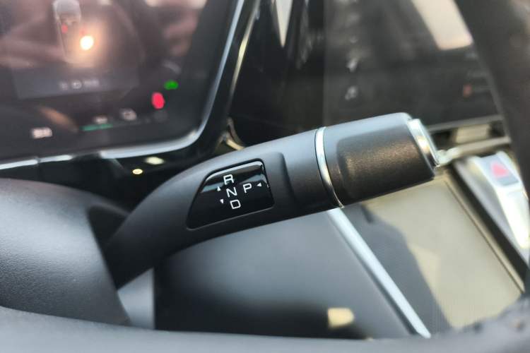 Used Haval Fierce Dragon Max 2023 1.5L Hi4 105 Four-Wheel Drive Navigation Edition Gear Lever