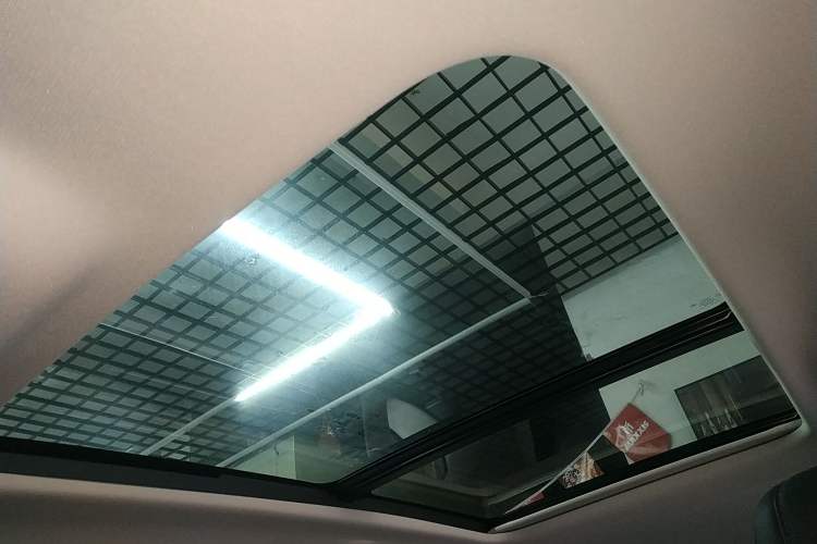 Used Haval Fierce Dragon Max 2023 1.5L Hi4 105 Four-Wheel Drive Smart Flagship Edition Headliner