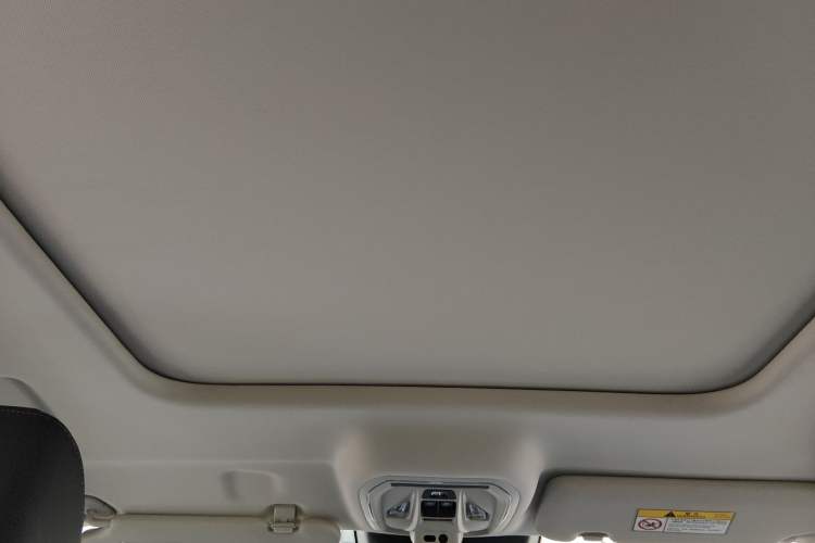 Used Haval Fierce Dragon Max 2023 1.5L Hi4 105 Four-Wheel Drive Smart Flagship Edition Headliner