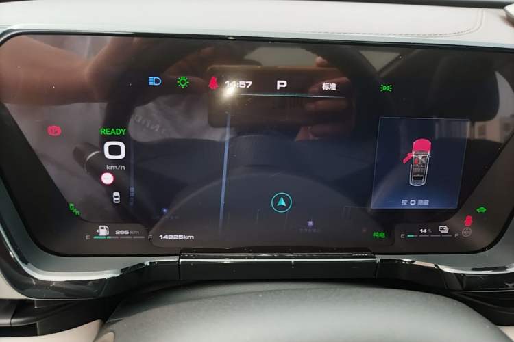Used Haval Fierce Dragon Max 2023 1.5L Hi4 105 Four-Wheel Drive Navigation Edition Instrument Cluster