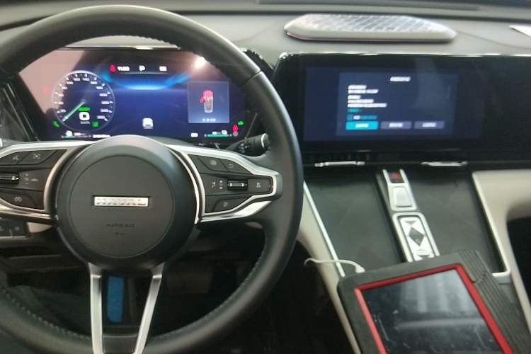 Used Haval Fierce Dragon Max 2023 1.5L Hi4 105 Four-Wheel Drive Navigation Edition Interior 2