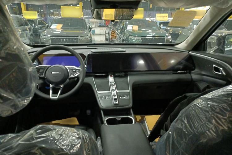 Used Haval Fierce Dragon Max 2023 1.5L Hi4 105 Four-Wheel Drive Navigation Edition Interior 2