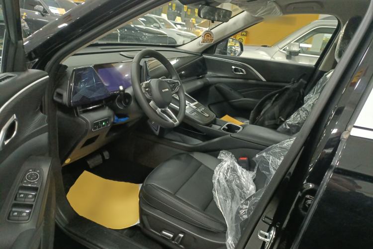 Used Haval Fierce Dragon Max 2023 1.5L Hi4 105 Four-Wheel Drive Navigation Edition Interior 3