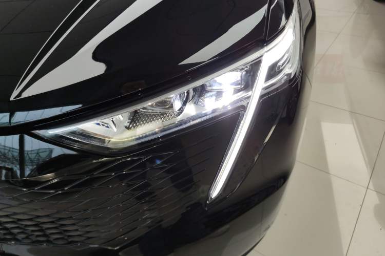 Used Haval Fierce Dragon Max 2023 1.5L Hi4 105 Four-Wheel Drive Navigation Edition Left Front Headlight