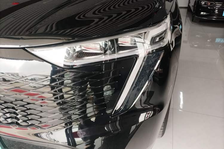 Used Haval Fierce Dragon Max 2023 1.5L Hi4 105 Four-Wheel Drive Navigation Edition Left Front Headlight