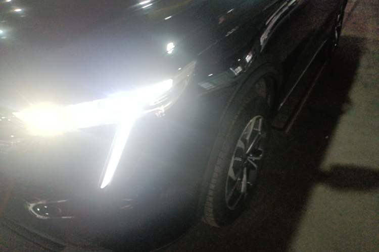Used Haval Fierce Dragon Max 2023 1.5L Hi4 105 Four-Wheel Drive Smart Flagship Edition Left Front Headlight