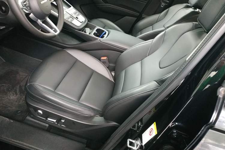 Used Haval Fierce Dragon Max 2023 1.5L Hi4 105 Four-Wheel Drive Smart Flagship Edition Left Front Seat